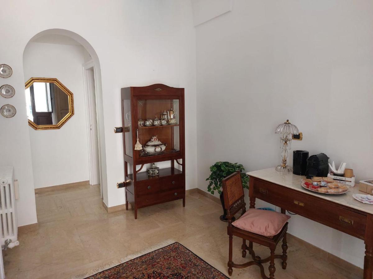Suite Del Conservatorio Nel Centro Storico Лече Екстериор снимка