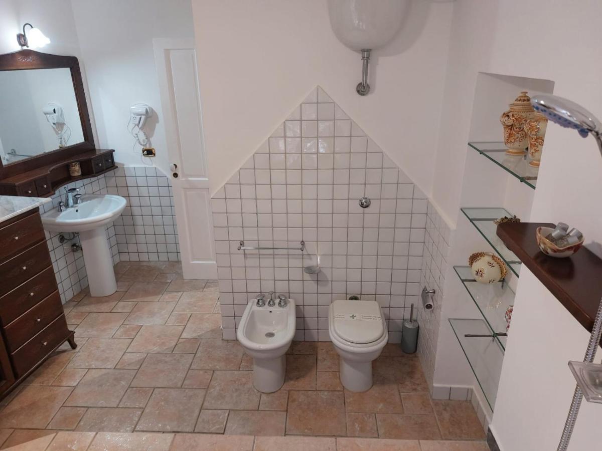 Suite Del Conservatorio Nel Centro Storico Лече Екстериор снимка