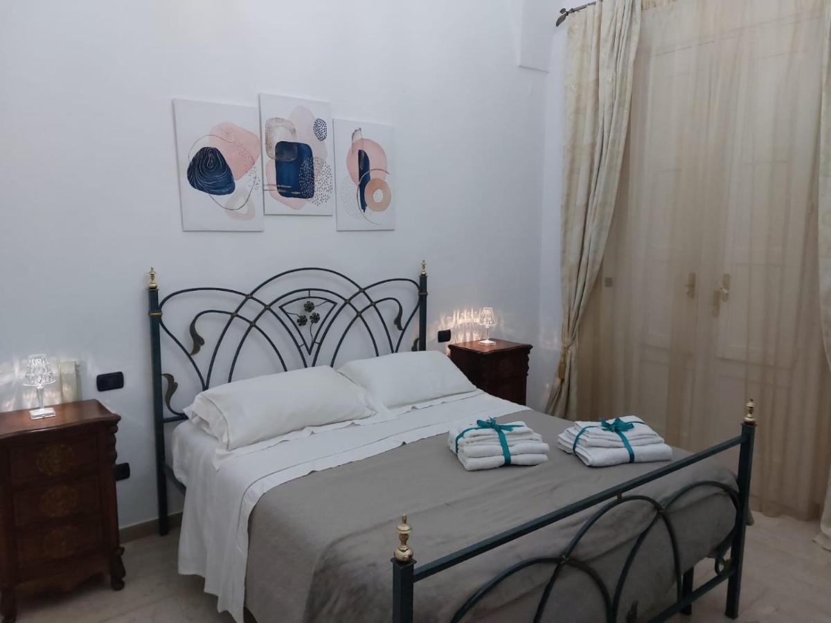 Suite Del Conservatorio Nel Centro Storico Лече Екстериор снимка
